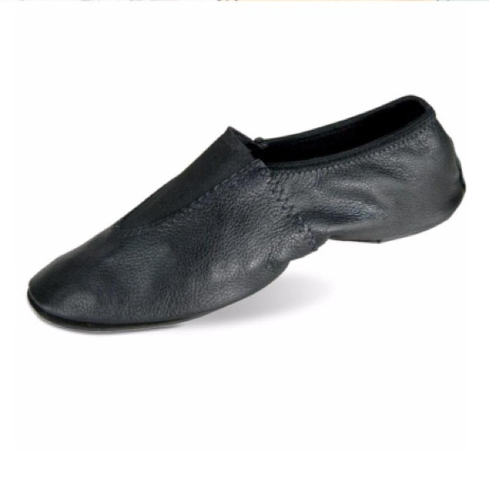 ♦️5/$5♦️ Danshūz black leather gymnast shoe